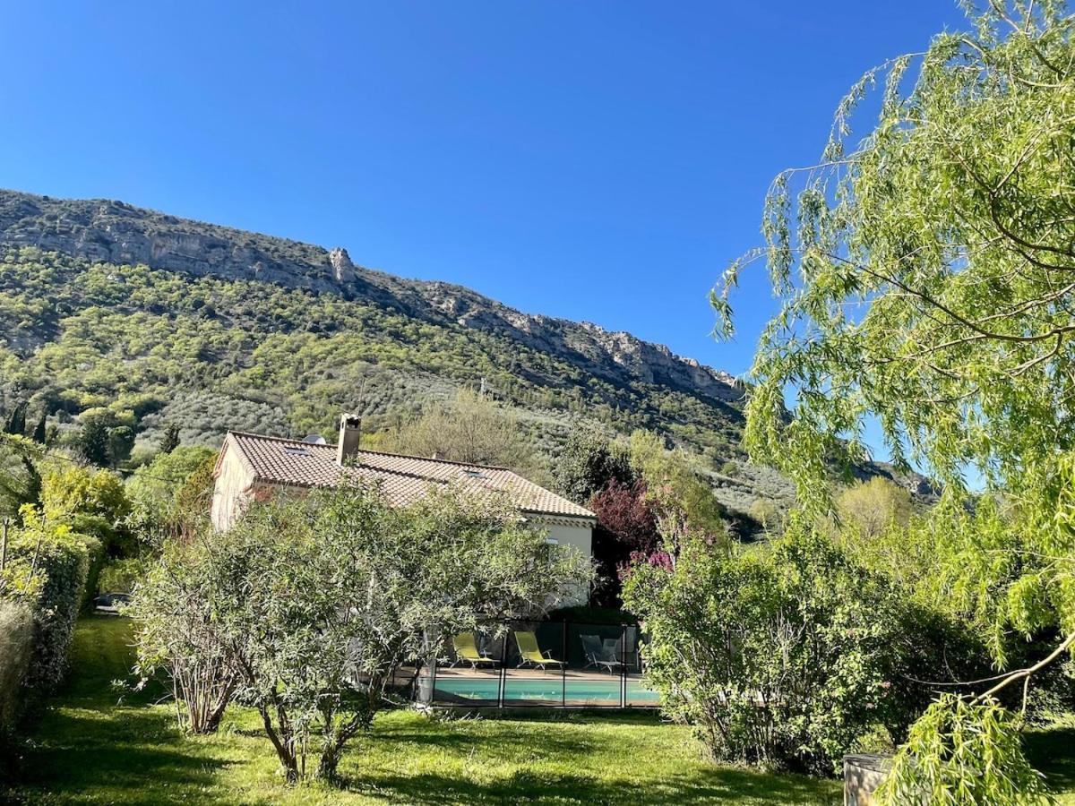 La Maison D'Apolline Sahune Exterior foto
